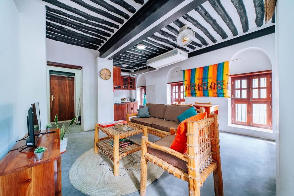 Gents Code At Train's House Zanzibar